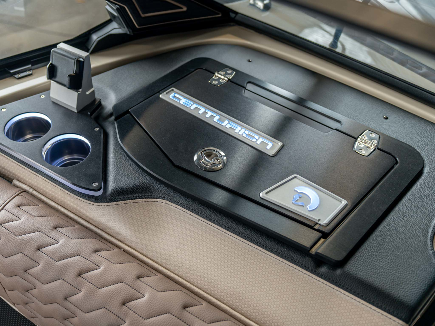 2026 Centurion Boats Ri245