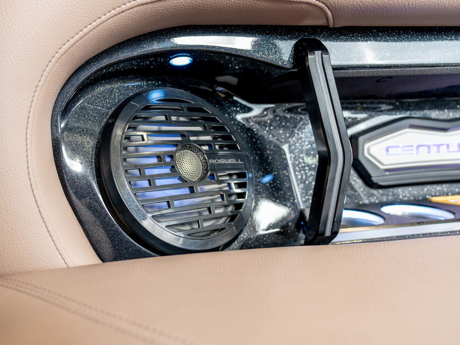 2026 Centurion Boats Ri245