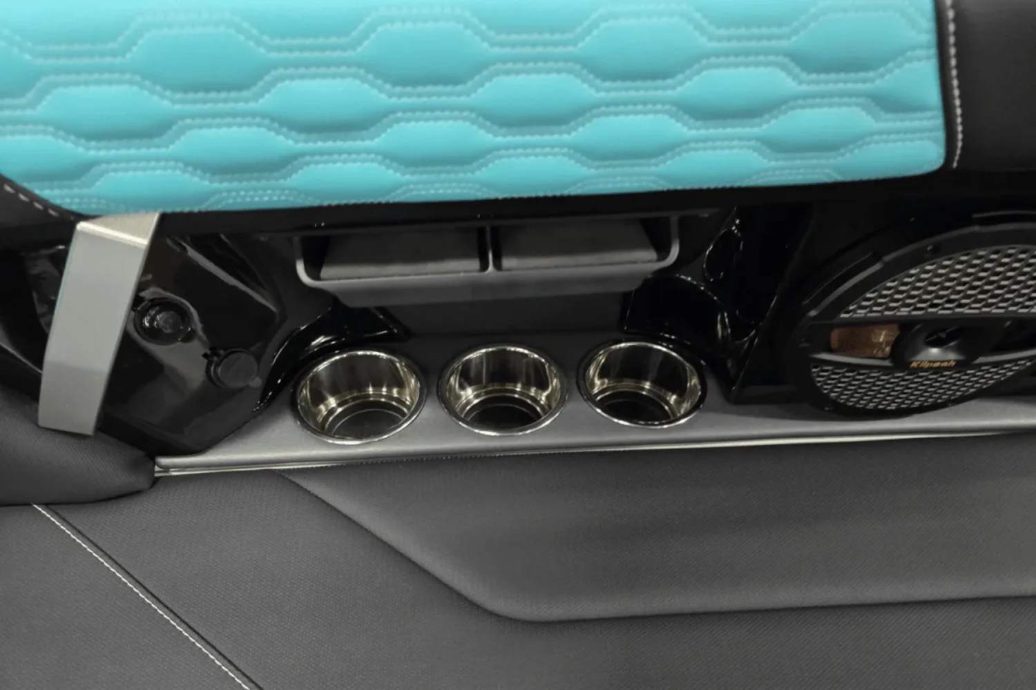 2025 Mastercraft XT23 - 209132