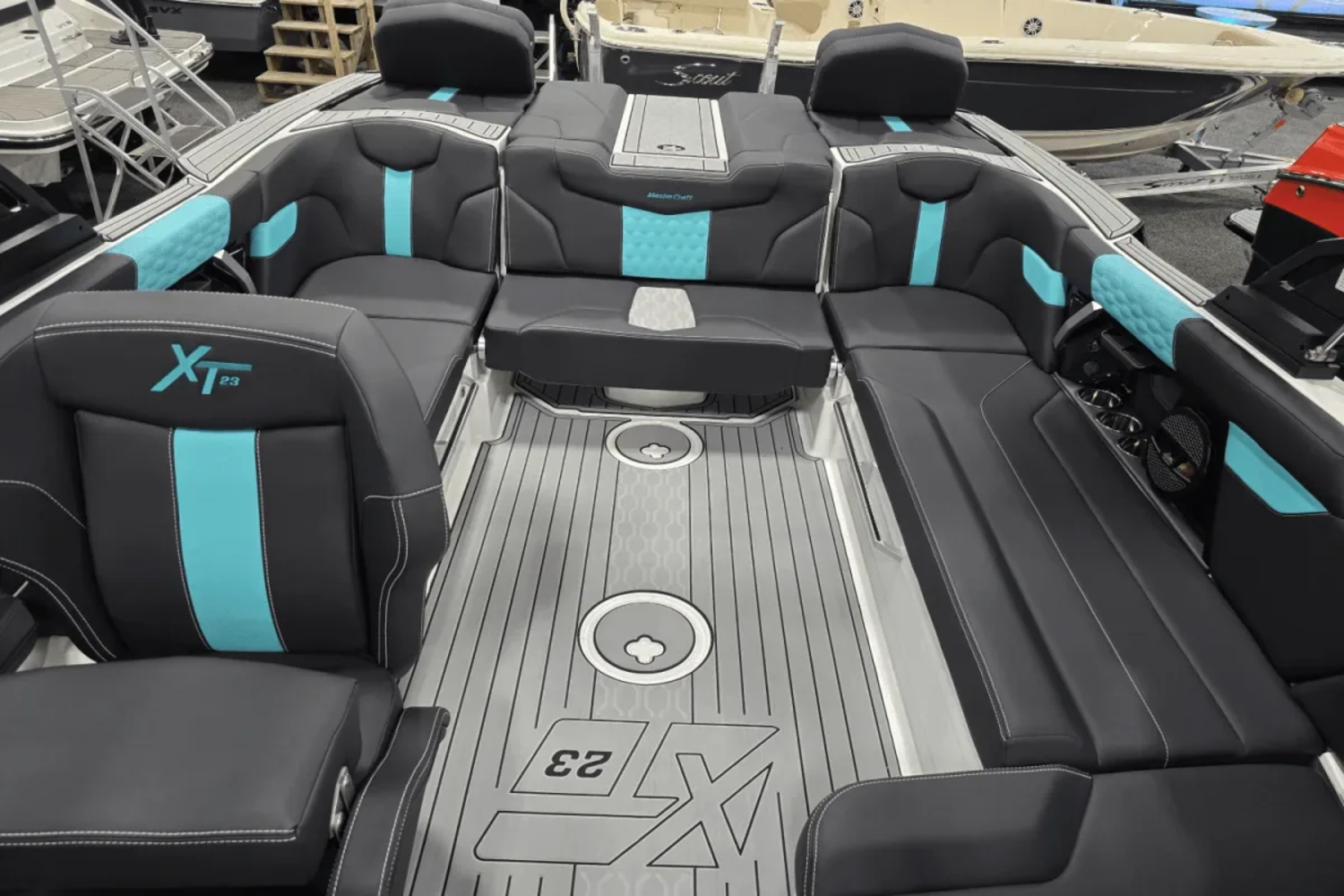 2025 Mastercraft XT23 - 209132