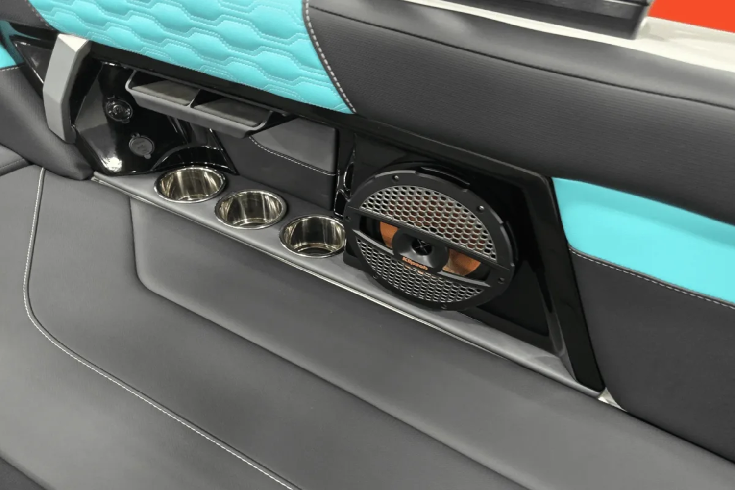 2025 Mastercraft XT23 - 209132