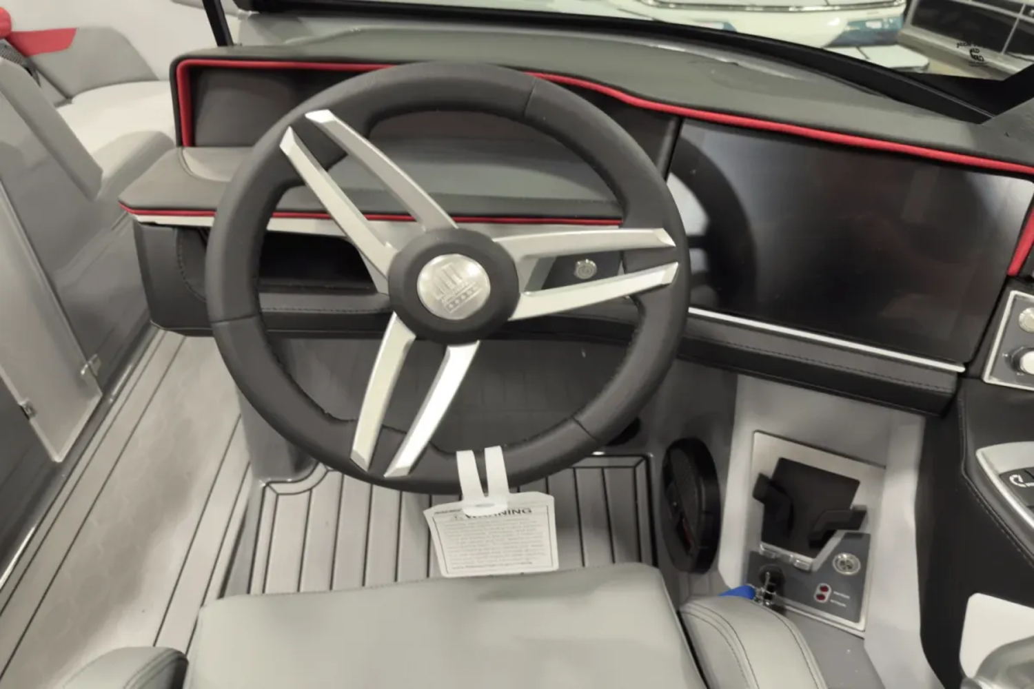 2025 Mastercraft XT22 - 210042