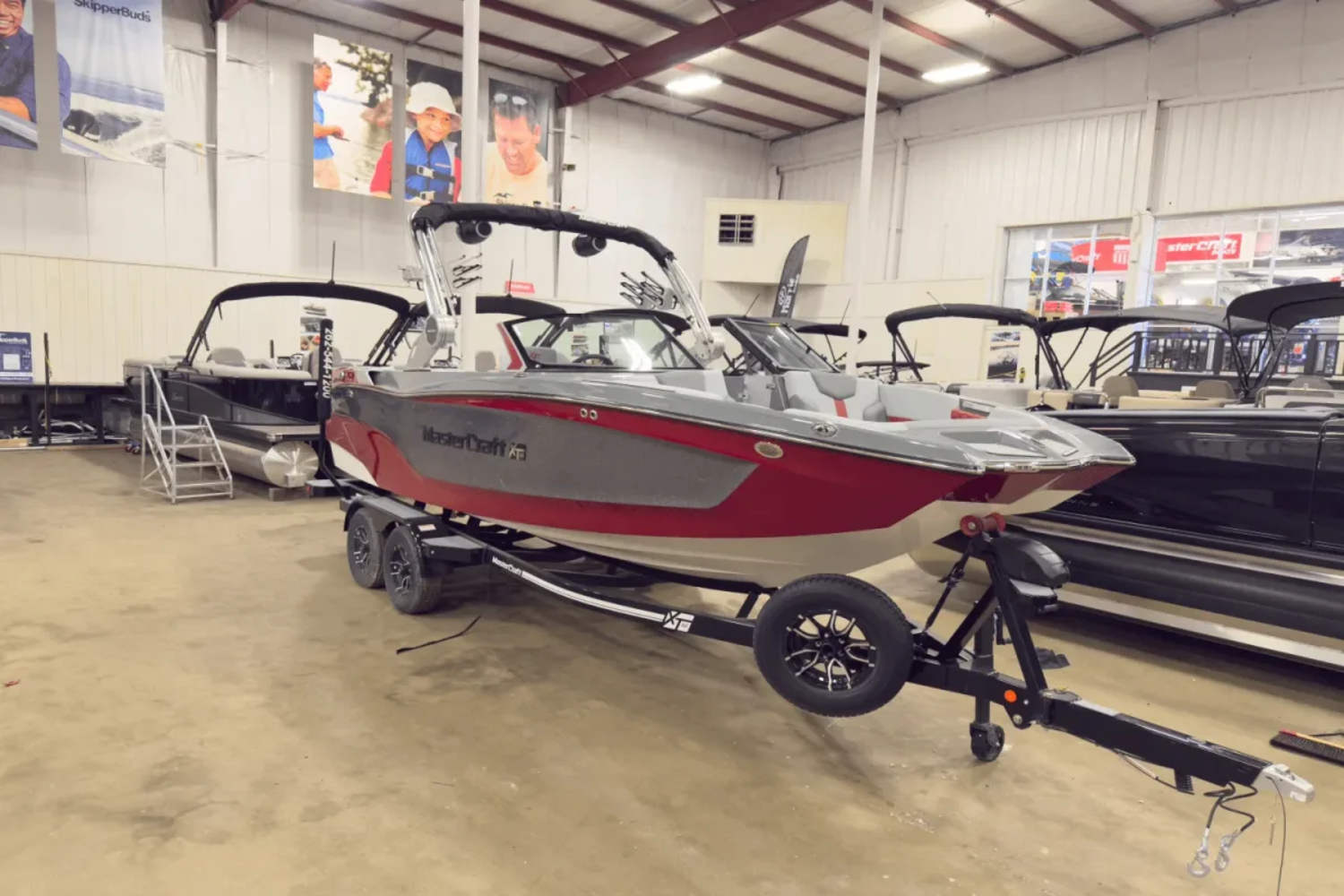 2025 Mastercraft XT22 - 210042
