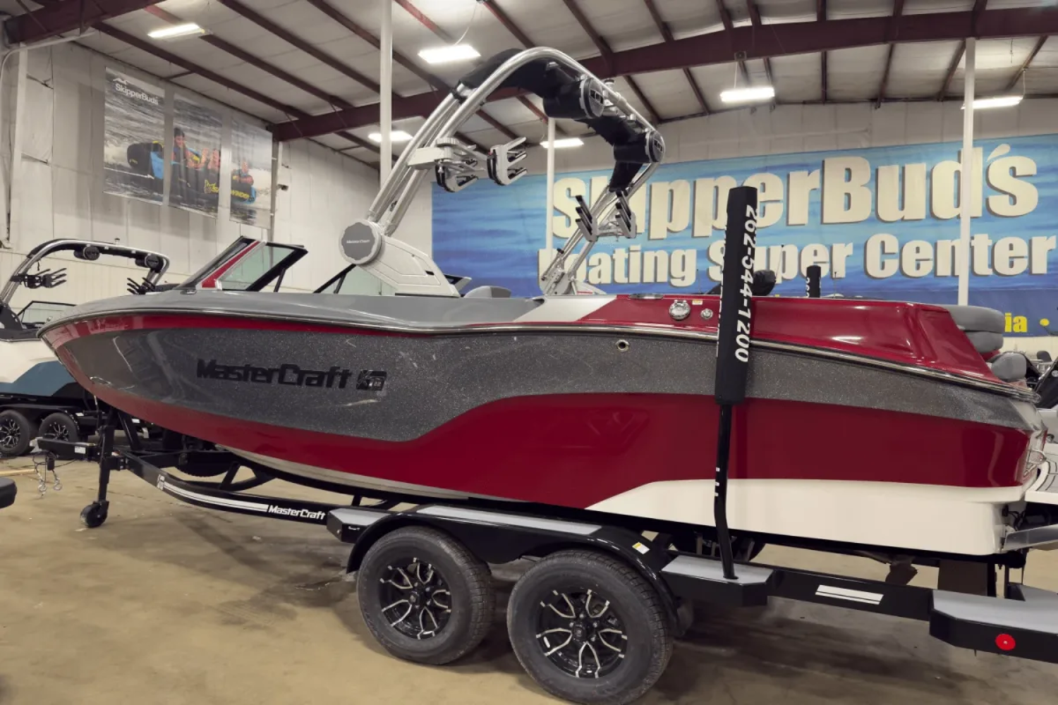 2025 Mastercraft XT22 - 210042