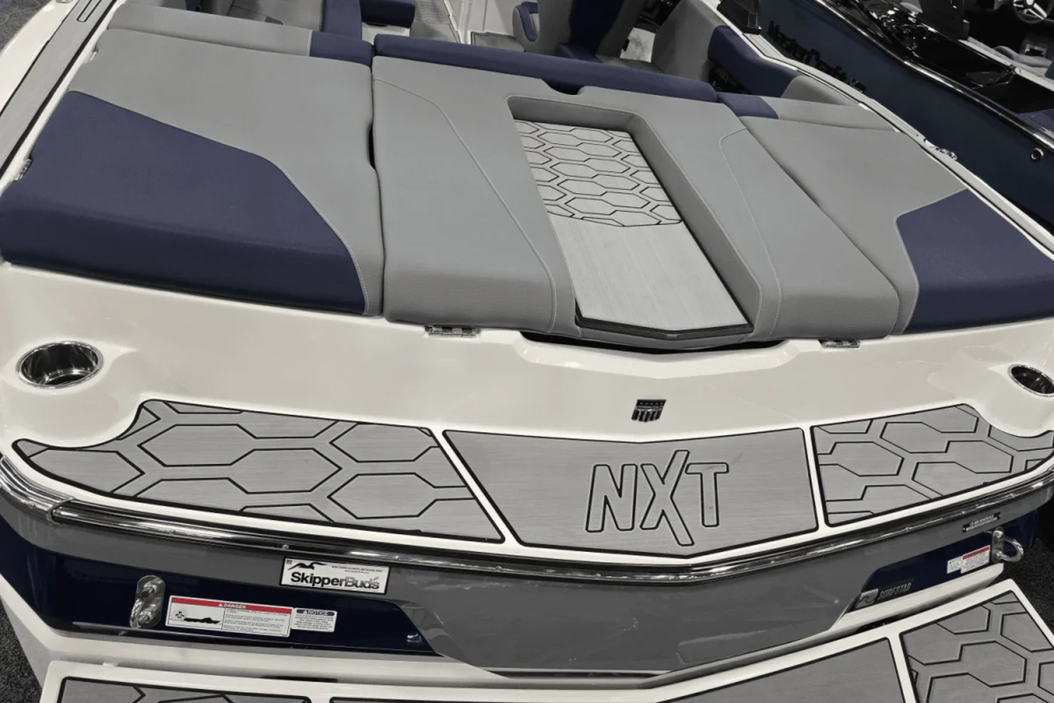 2025 Mastercraft NXT22 - 209116