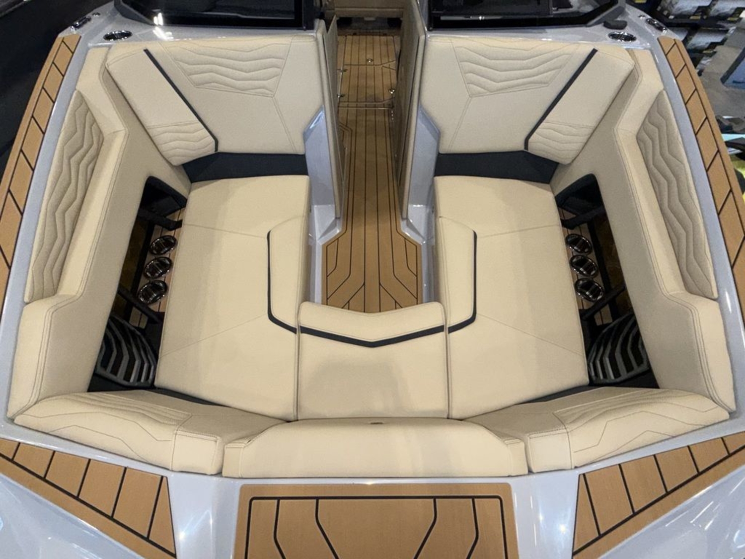 2026 Nautique Super Air Nautique G23