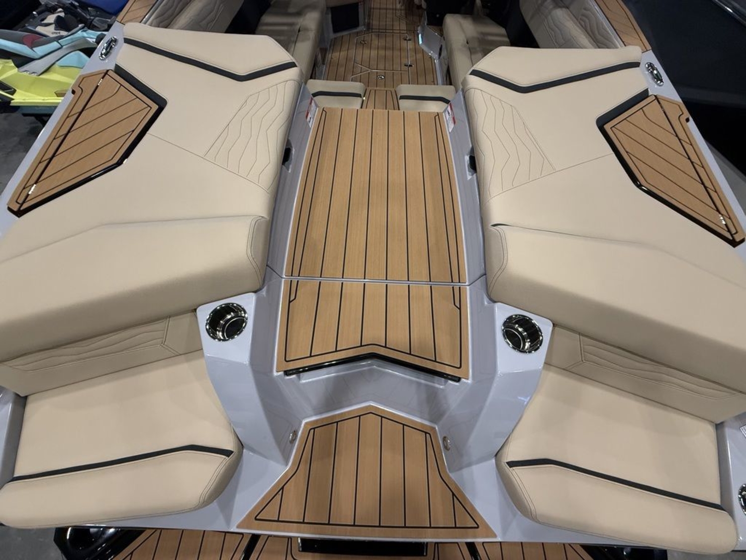 2026 Nautique Super Air Nautique G23