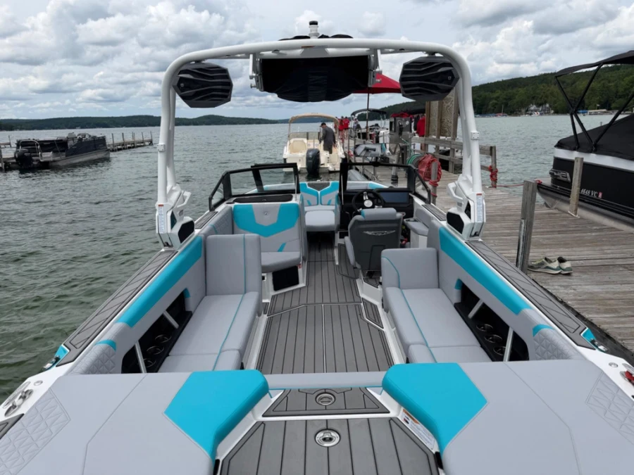 2026-nautique-gs24-122113-image10