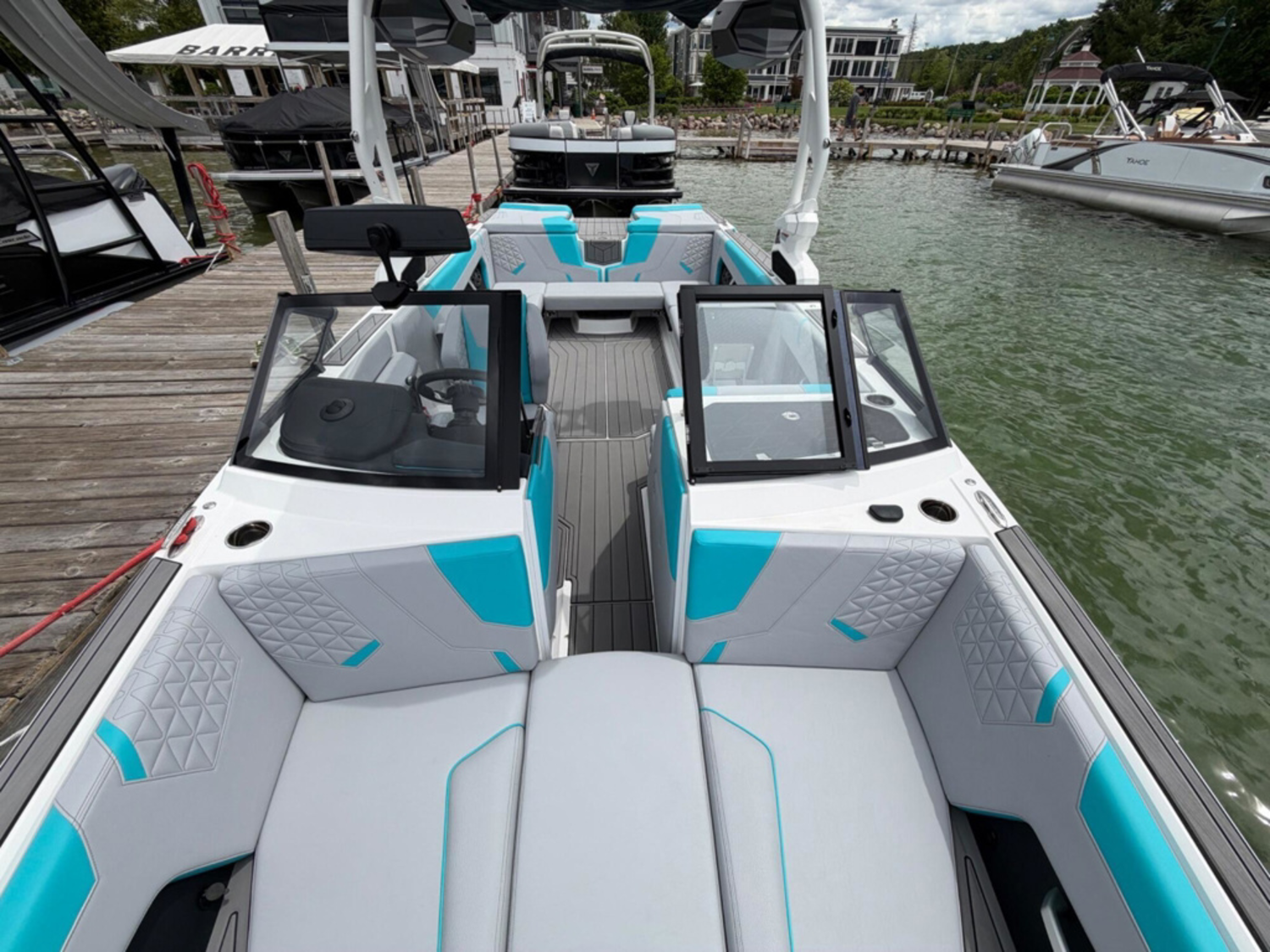 2026 Nautique GS24