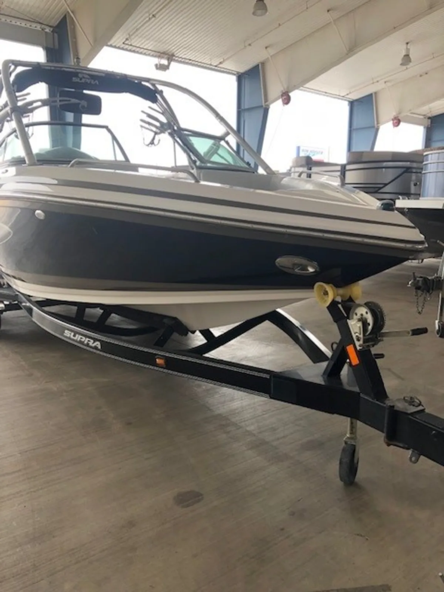 2005 Supra Sunsport 24V