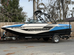 2014 Moomba Boats Mondo for sale in Elizabethtown, North Carolina