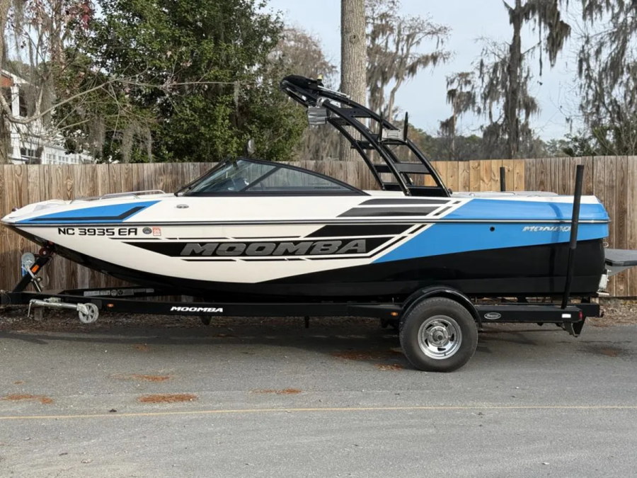 2014 Moomba Boats Mondo for sale in Elizabethtown, North Carolina