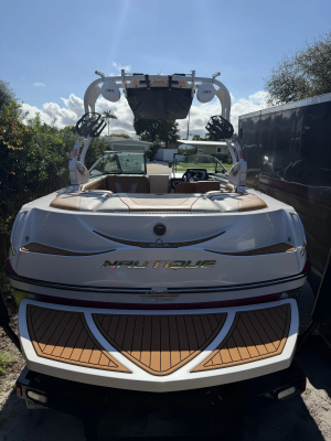 2013 Nautique Boats Super Air Nautique 210 for sale in North Palm Beach, Florida