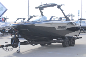 2023 Malibu Boats M220 for sale in Dallas, Texas