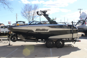 2023 Malibu Boats M220 for sale in Dallas, Texas