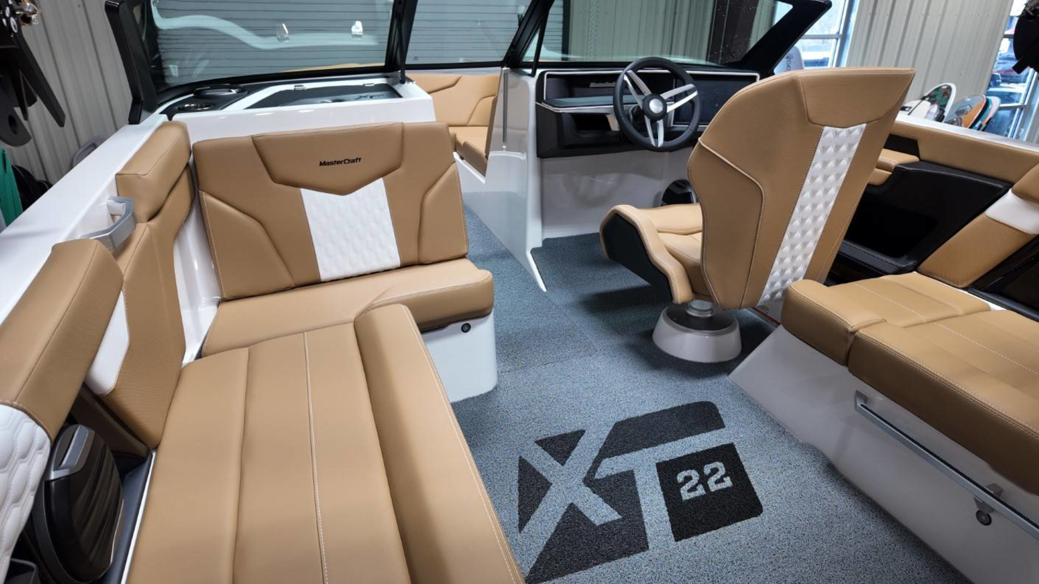 2026 Mastercraft XT22