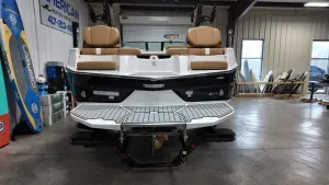 2026-mastercraft-xt22-122134-image21