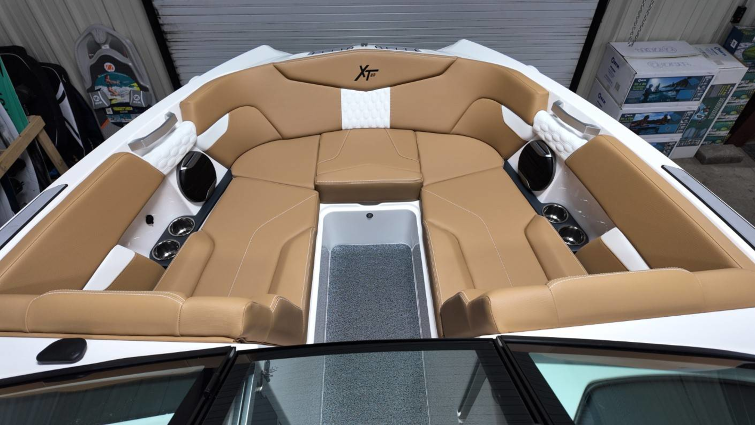 2026 Mastercraft XT22