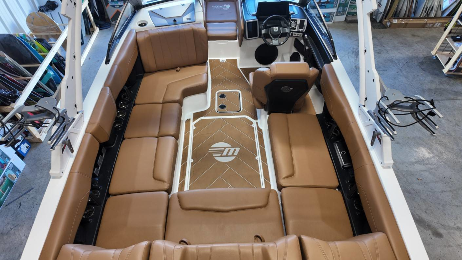 2023 Malibu Wakesetter 22 LSV