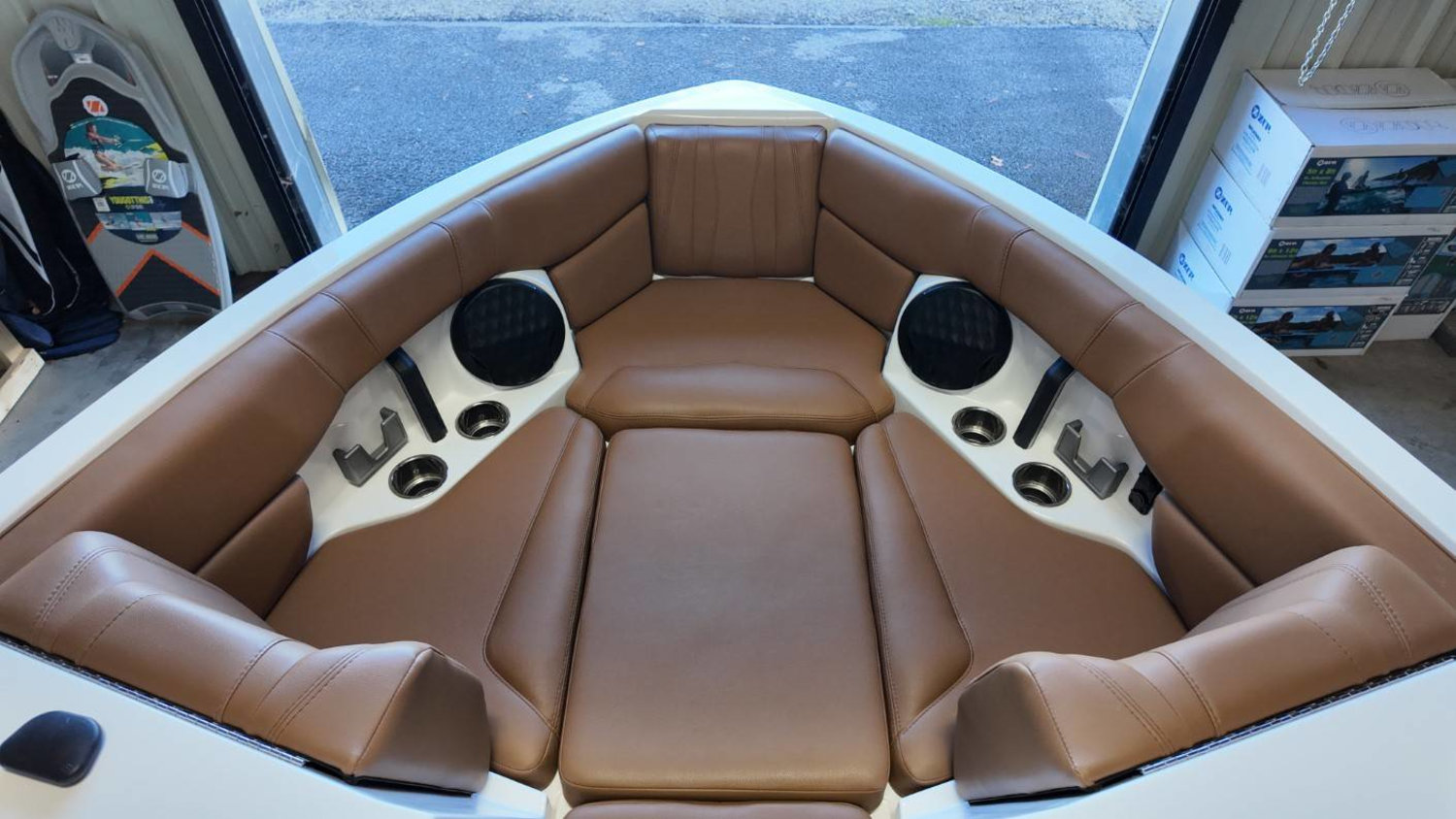 2023 Malibu Wakesetter 22 LSV