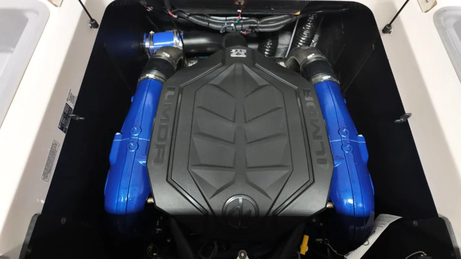 2026-mastercraft-xt24-122138-image23