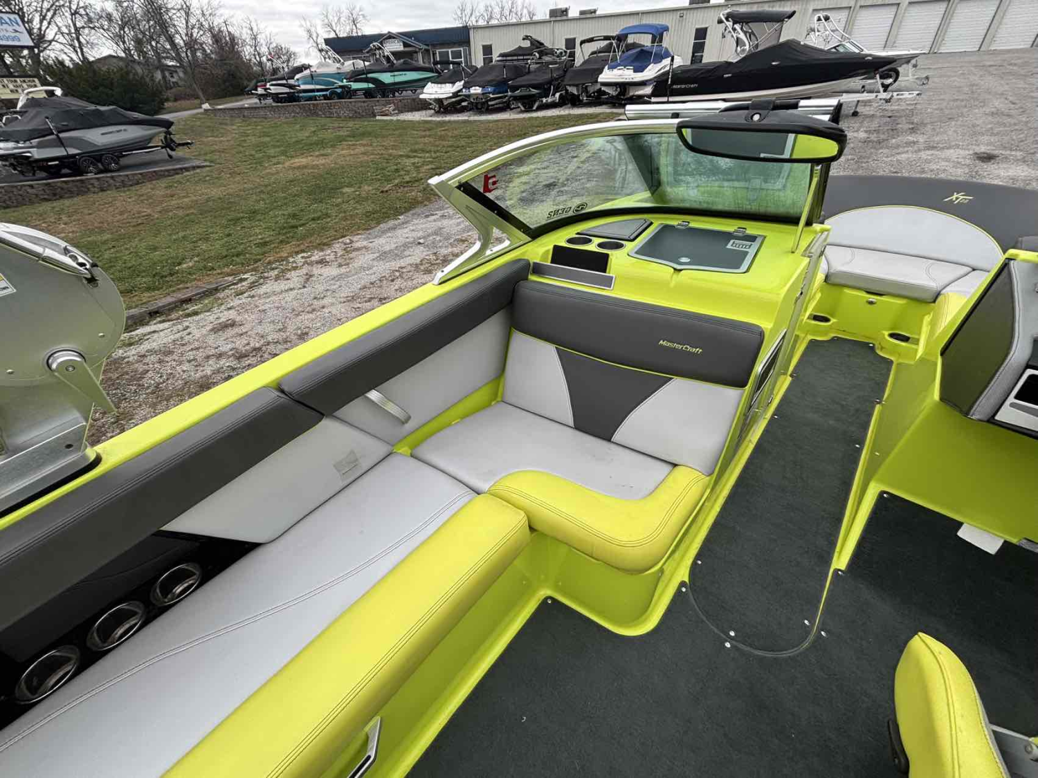 2018 Mastercraft XT22