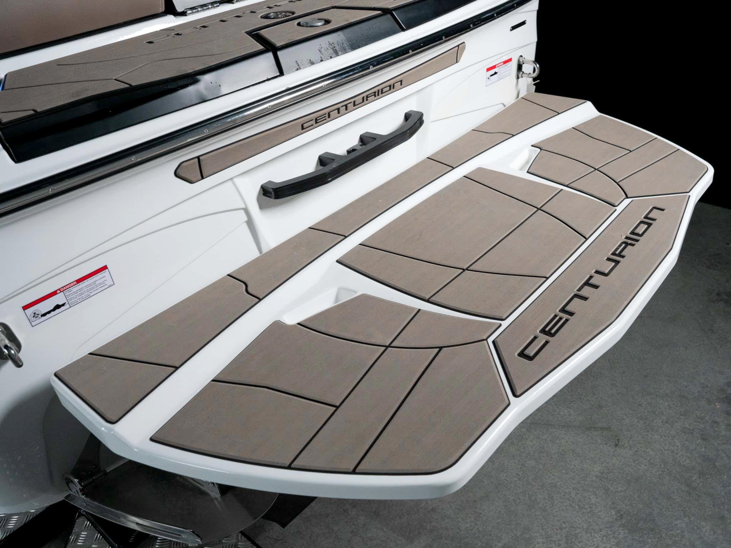 2026 Centurion Boats Ri245