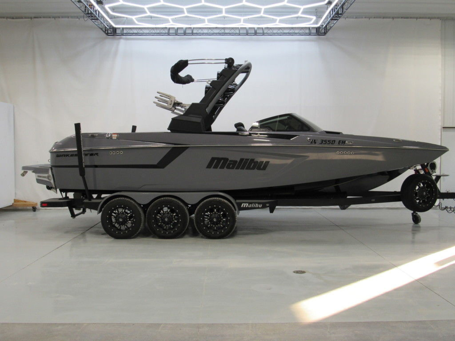 2021 Malibu Boats 24 MXZ