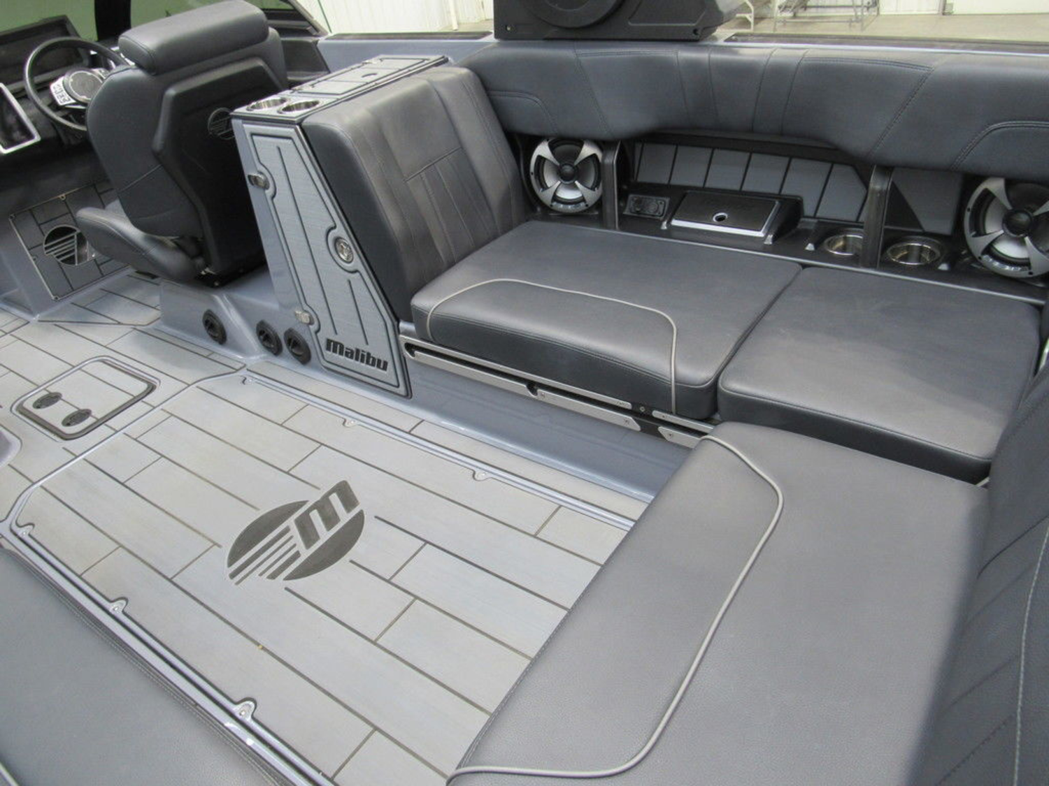 2021 Malibu Boats 24 MXZ