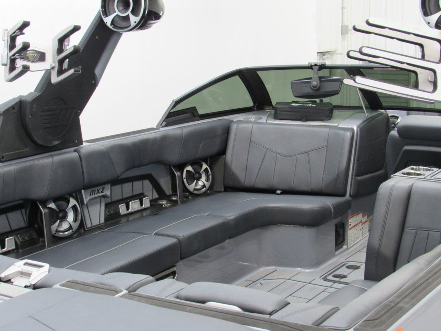 2021 Malibu Boats 24 MXZ