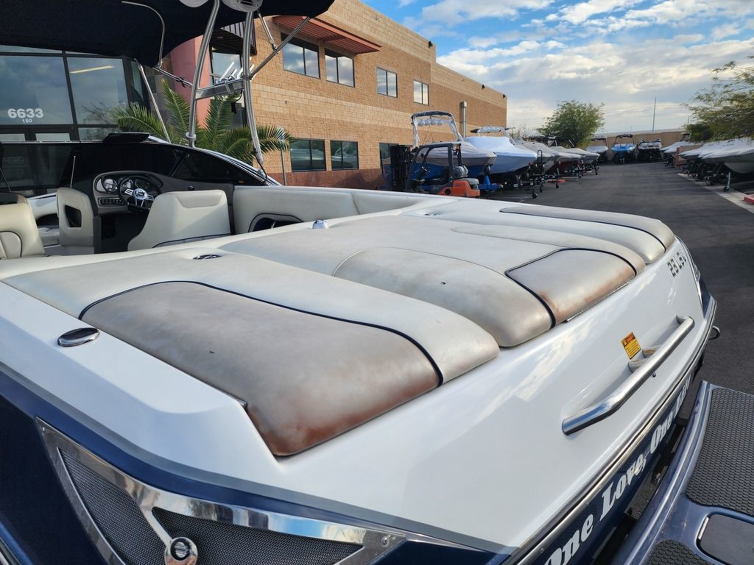2004 Malibu Boats Wakesetter 23 LSV