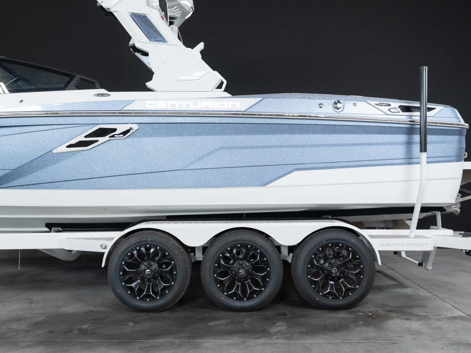 2026 Centurion Boats Ri245