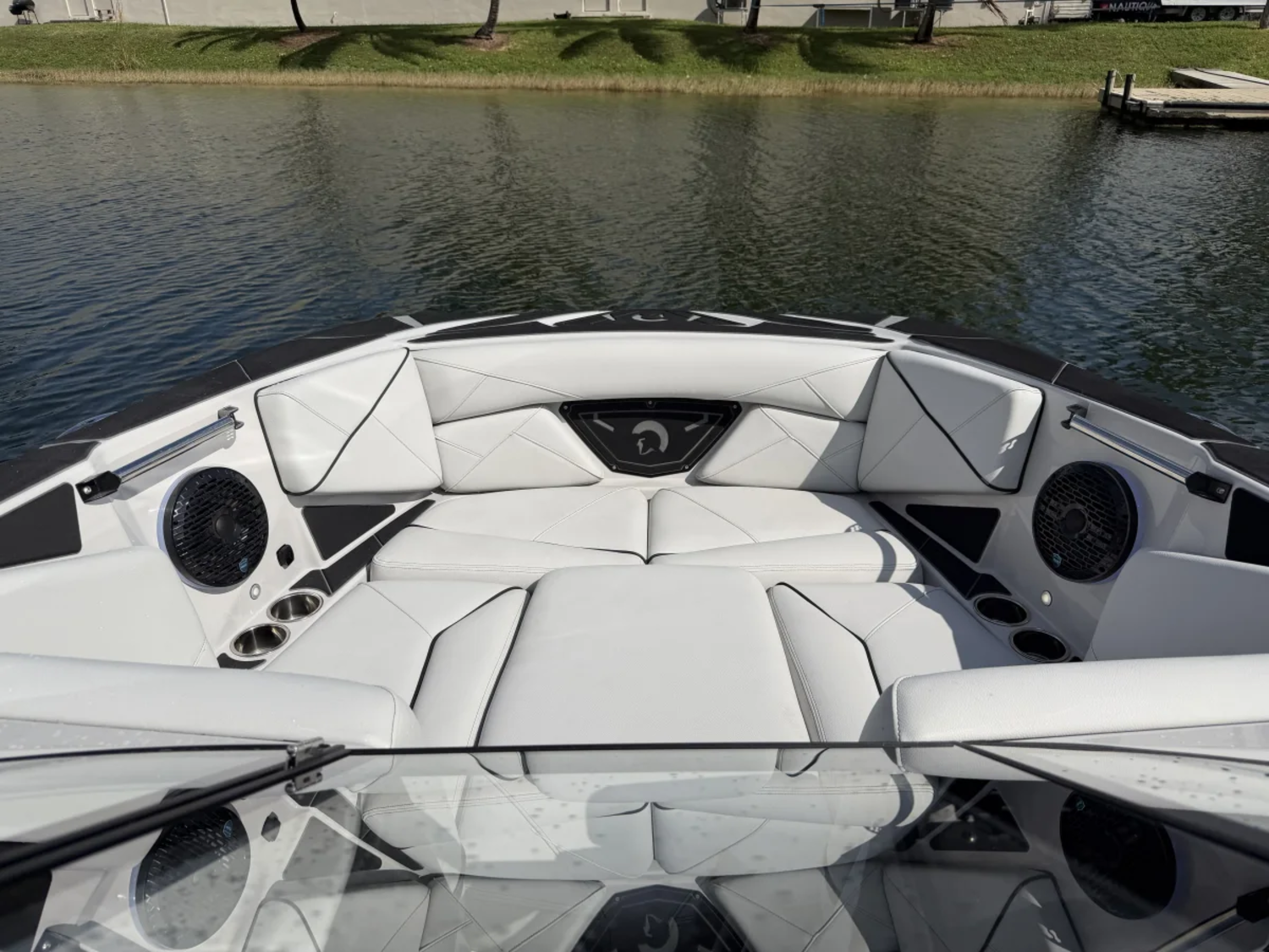 Centurion Boats 2026 NV233