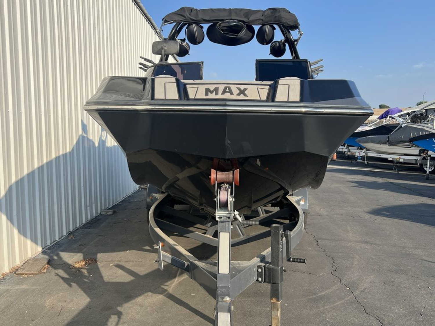 2021 MOOMBA Max
