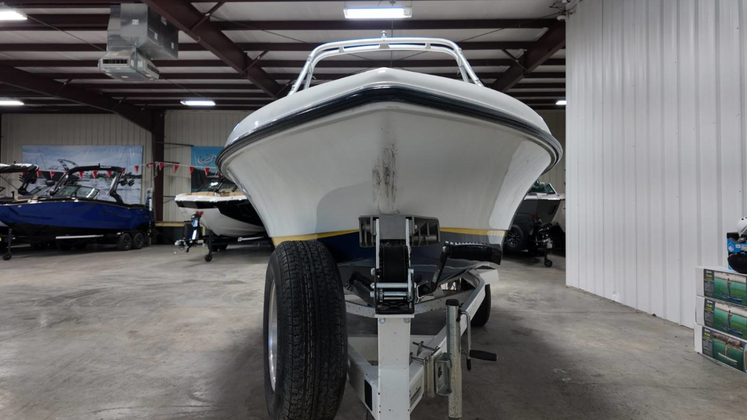 2001 Mastercraft 205V