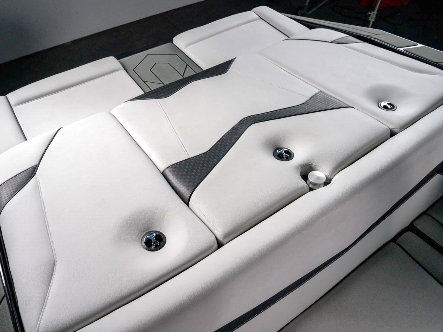 2026 Supreme Boats S240