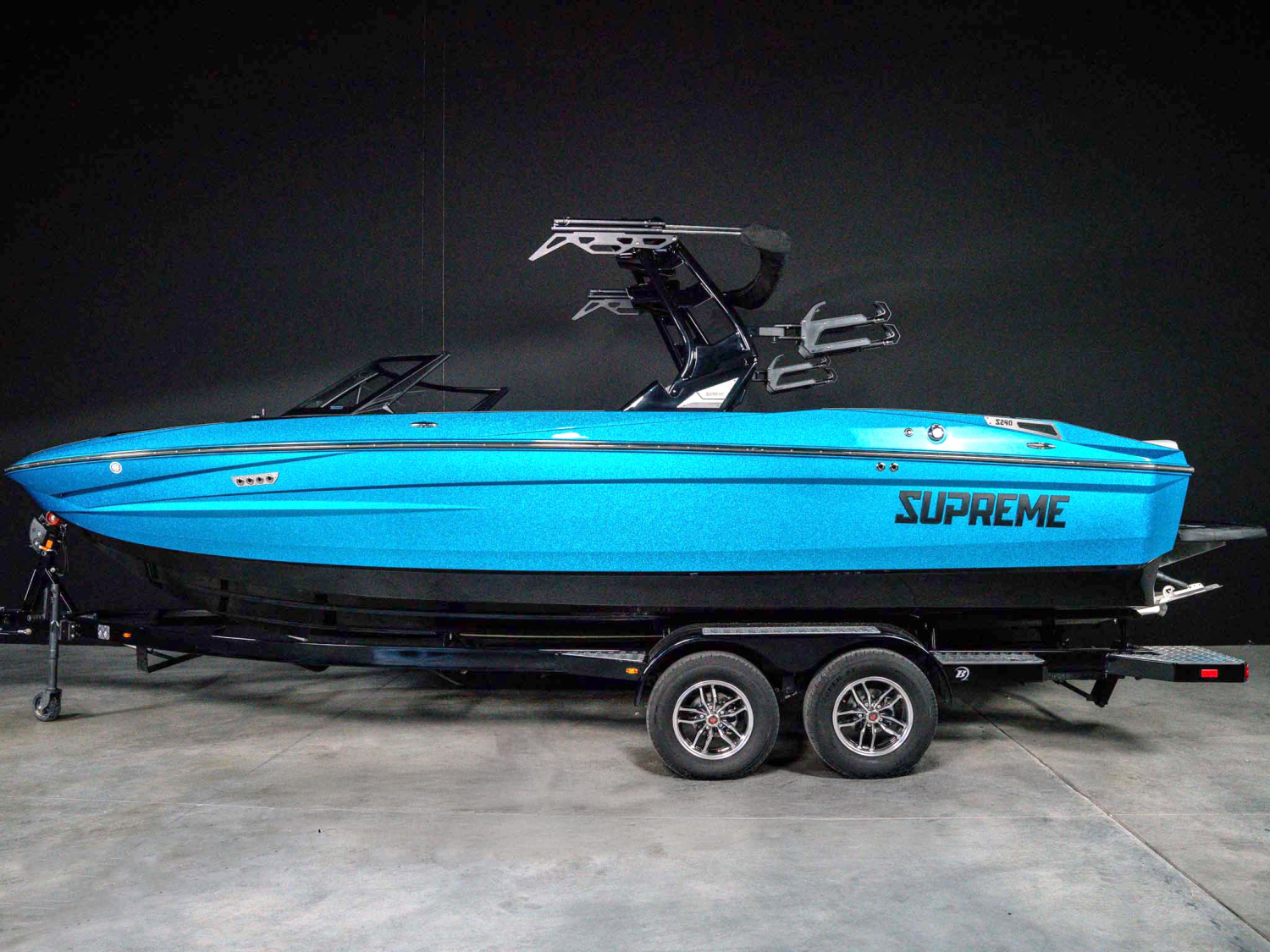 2026 Supreme Boats S240