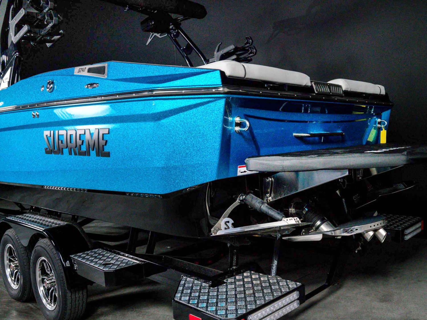 2026 Supreme Boats S240