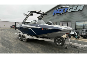 2019 Malibu Boats 21 MLX for sale in CLEAR LAKE, Wisconsin