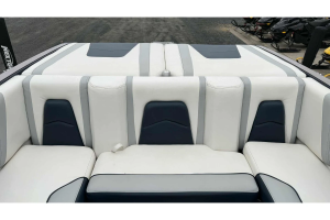 2019 Malibu Boats 21 MLX for sale in CLEAR LAKE, Wisconsin
