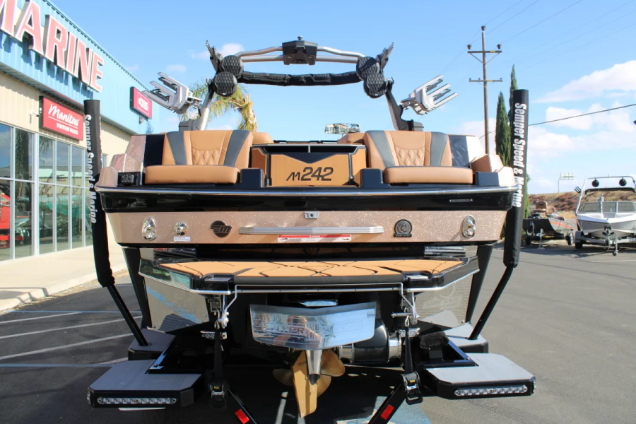 2025 Malibu Boats M242 for sale in Madera, California