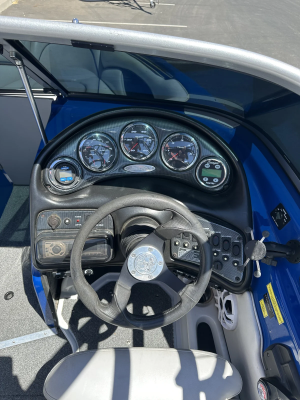 2006 Sanger Boats V215 for sale in Madera, California