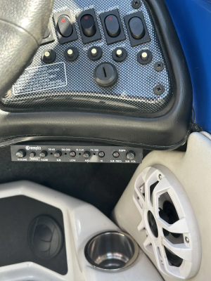 2006 Sanger Boats V215 for sale in Madera, California