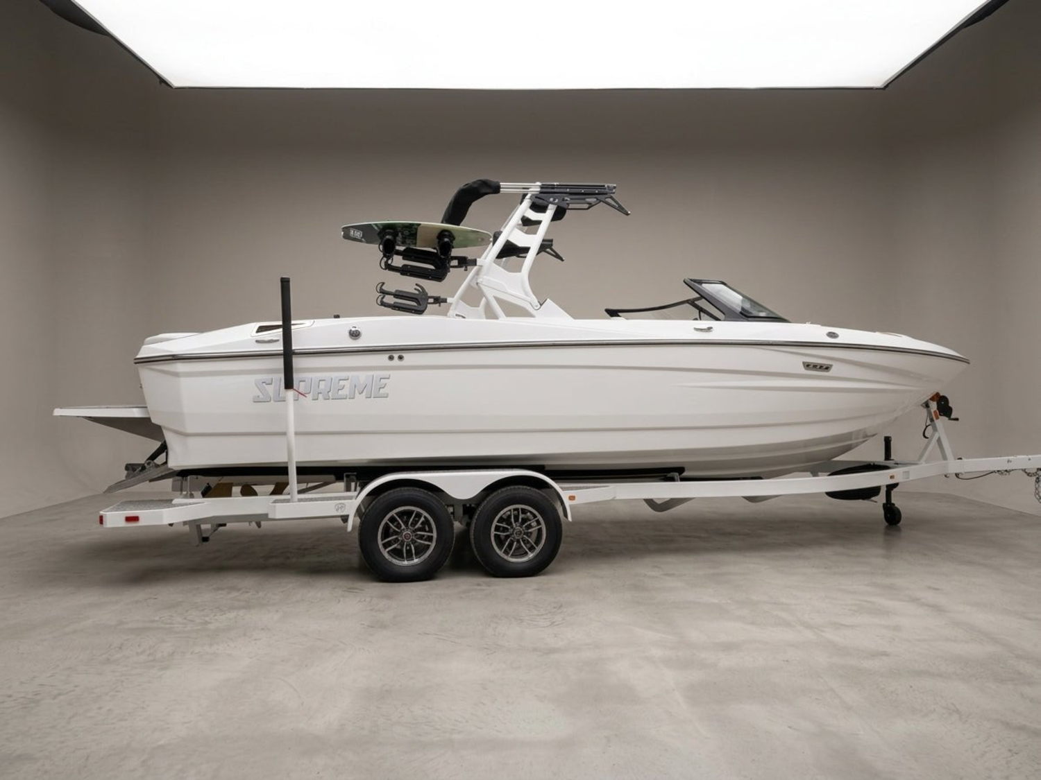 2026 Supreme Boats S240