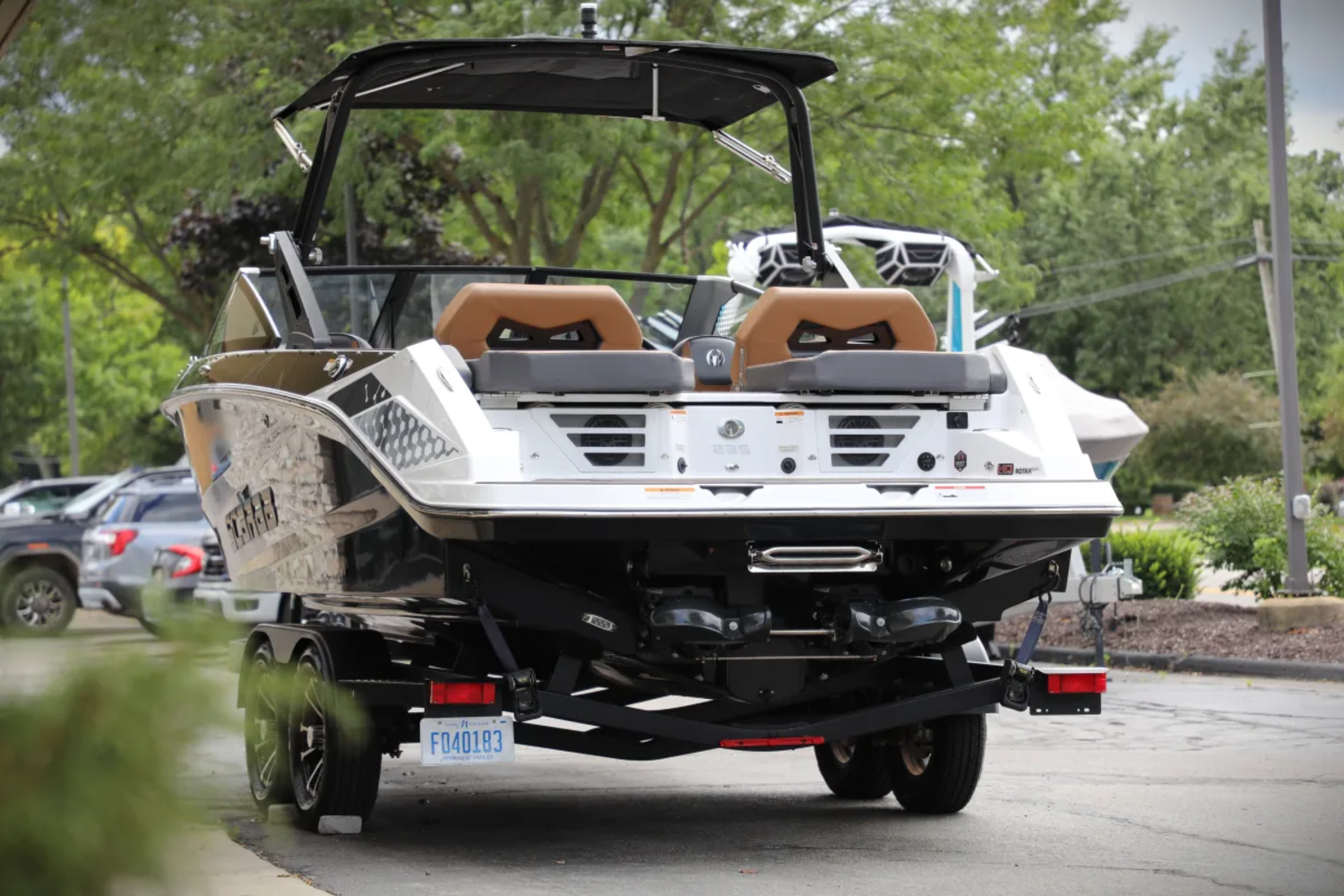 Scarab 235 wake id - new arrival!! only 4.5 hours!!