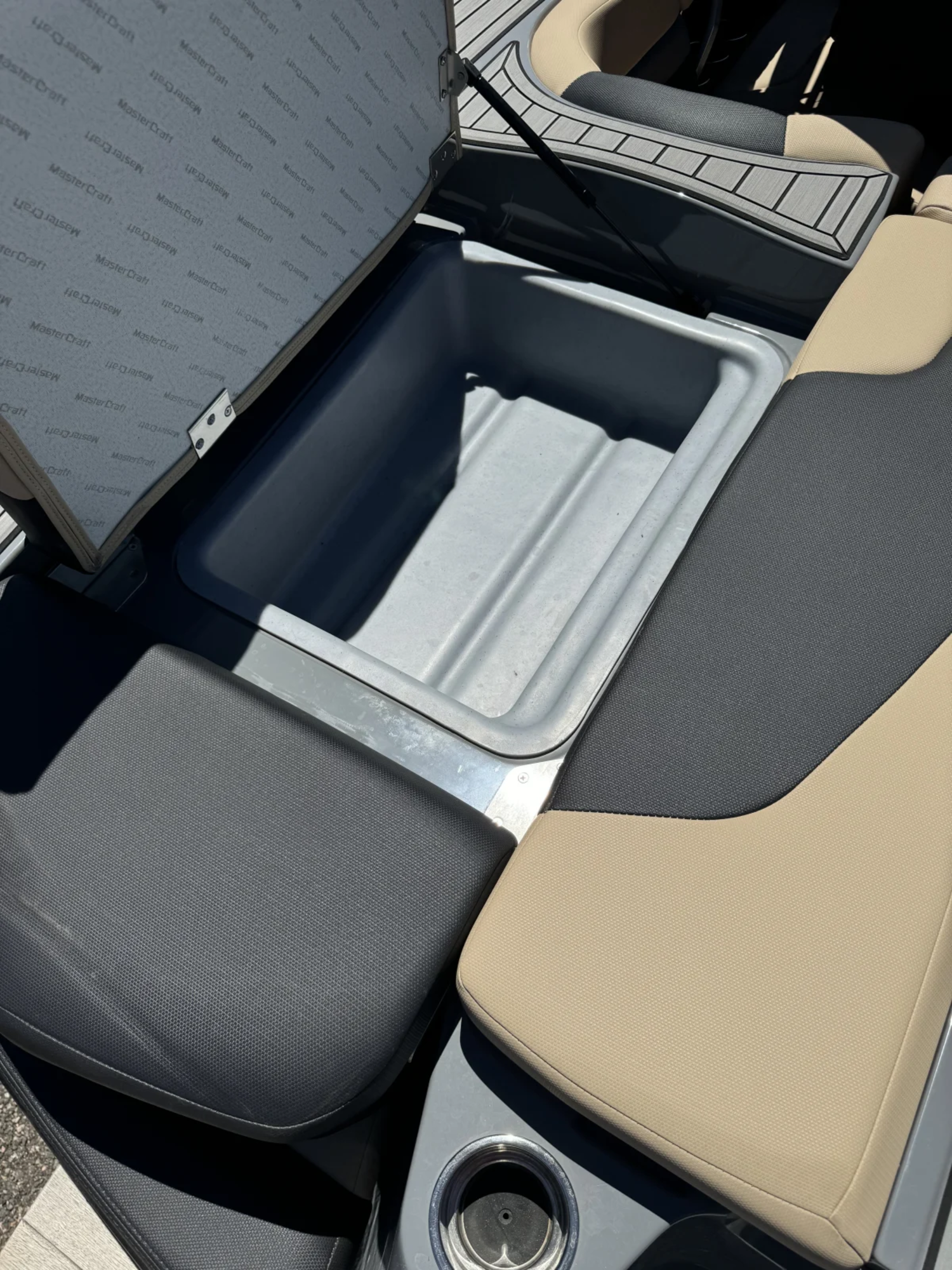 2022 Mastercraft XT22 fully upgraded