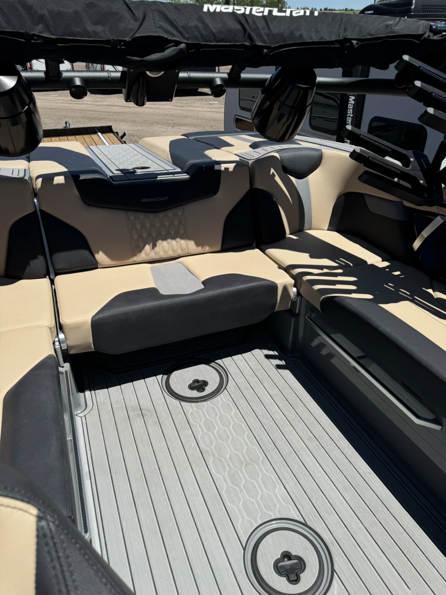 2022 Mastercraft XT22 fully upgraded