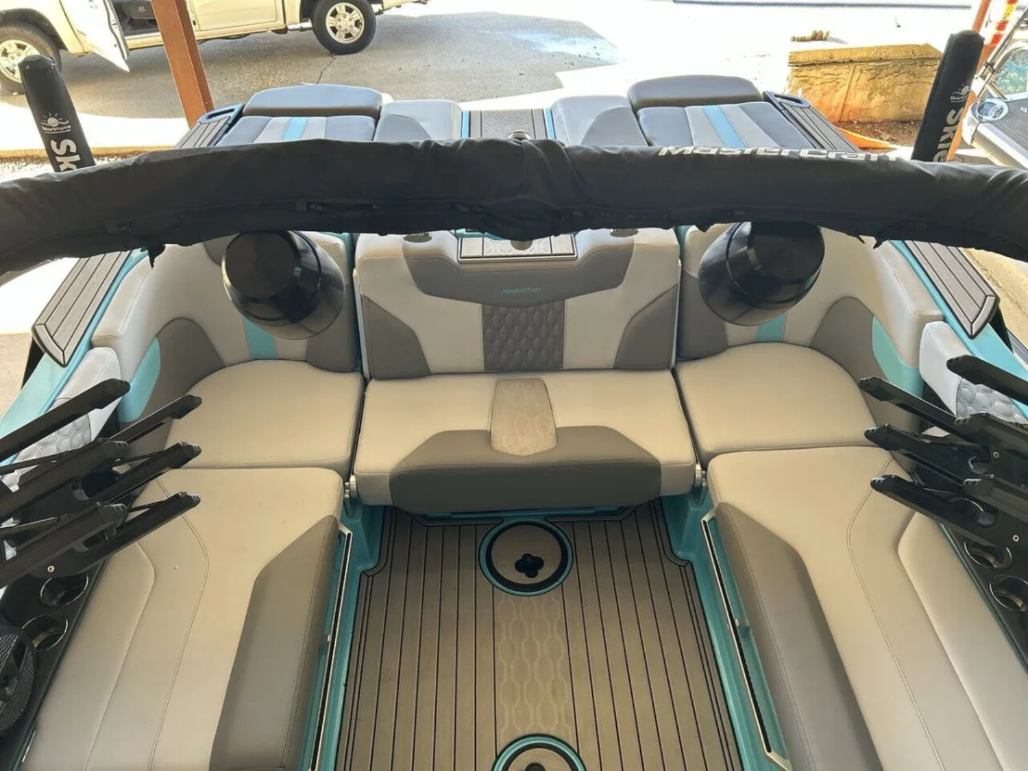 2023 Mastercraft XT24