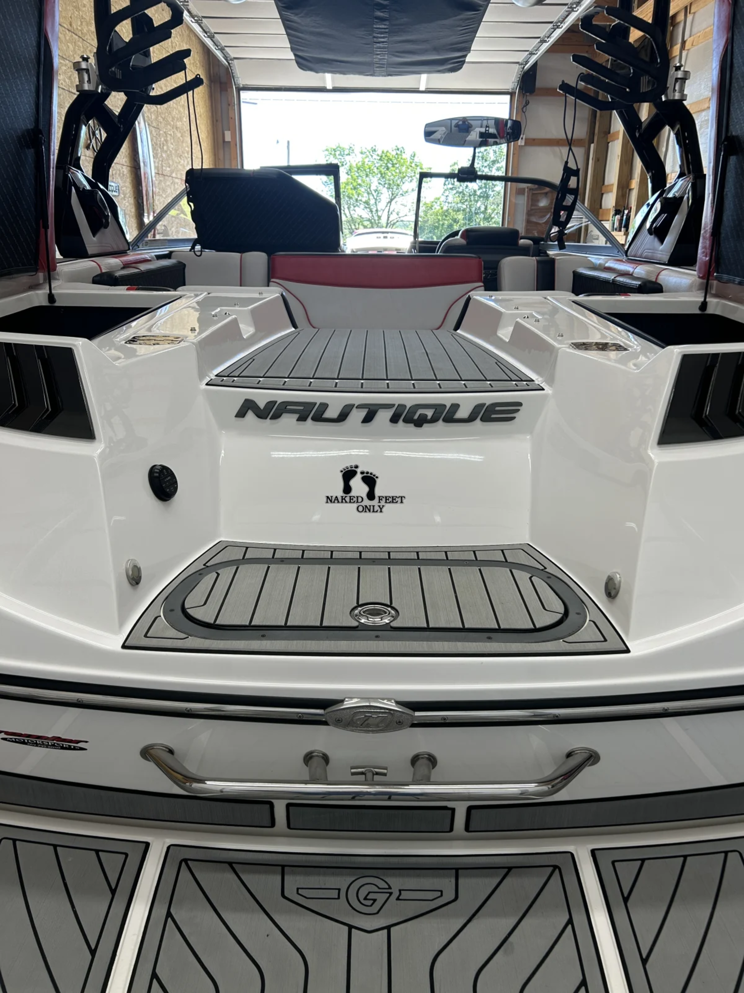 Super Air Nautique G21