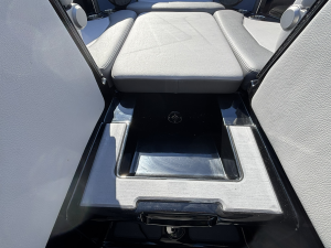 2022 Malibu Boats Wakesetter 25 LSV for sale in Grandview, Missouri